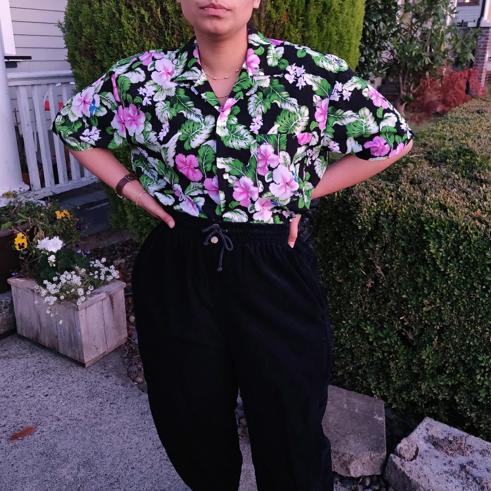 Vintage Floral Button Up Shirt - Size XL